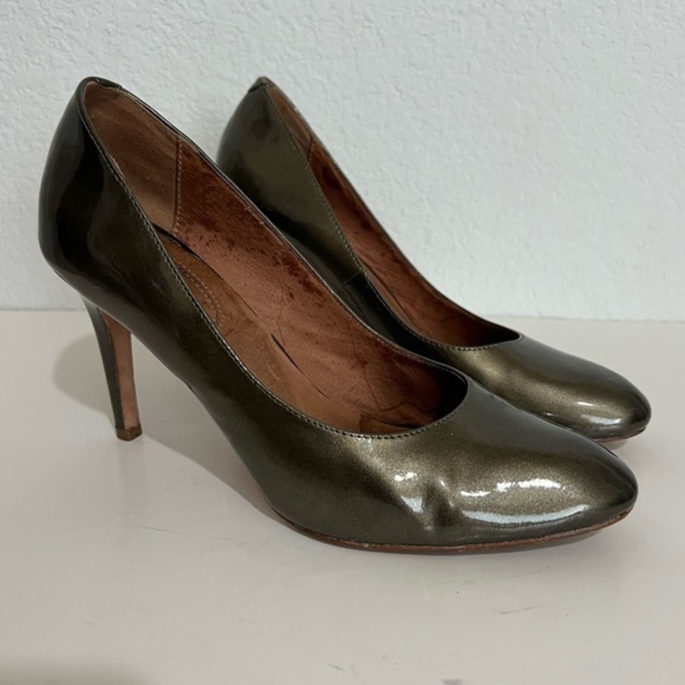 Corso Como Genuine Patent Leather Metallic Pewter Pumps Heels Size 9